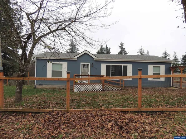 310 Alan St, Falls City, OR 97344