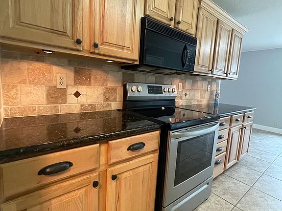 4th image of 1341 Marne Dr