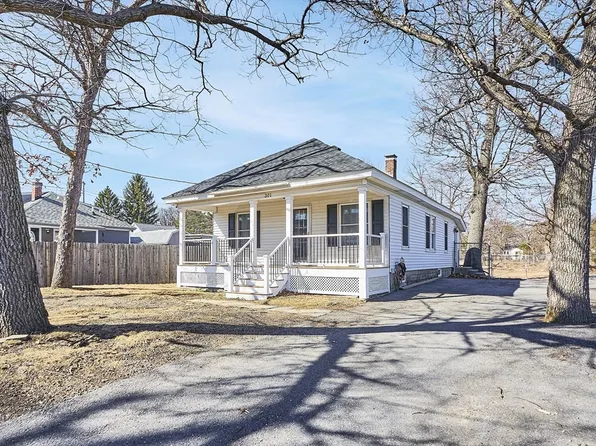 301 Hamilton St, Leominster, MA 01453