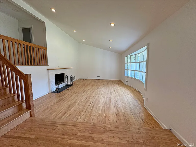 3 Stonewall Ln — Photo 3