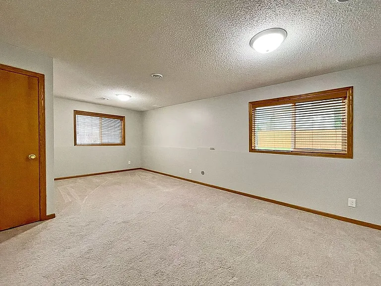 12233 Quinn St NW — Photo 10