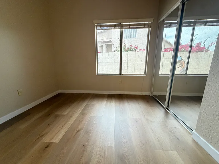 795 E Morelos St — Photo 9