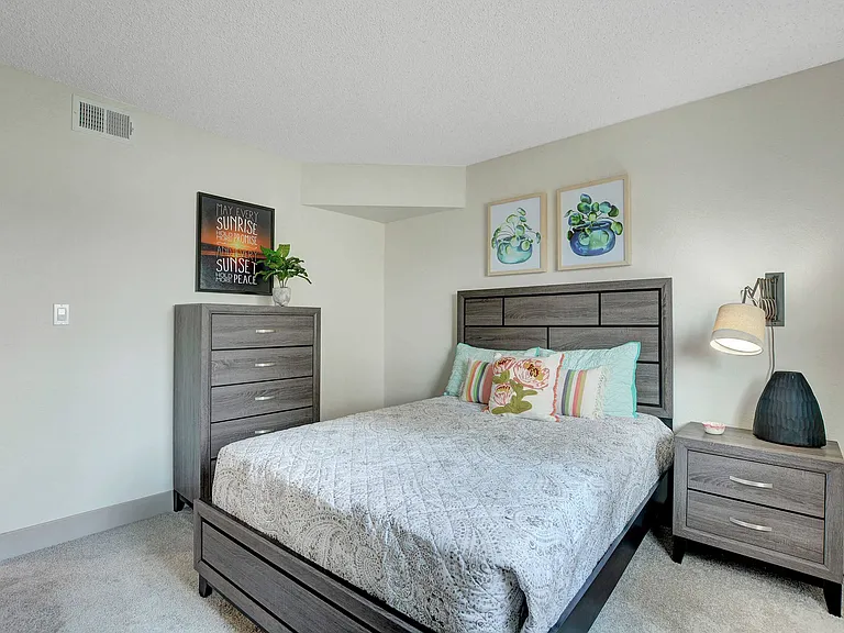 Namaste Apartments — Photo 22