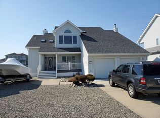 12 Centerboard Dr, Bayville, NJ 08721