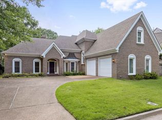 1467 Bell Manor Dr, Germantown, TN 38138