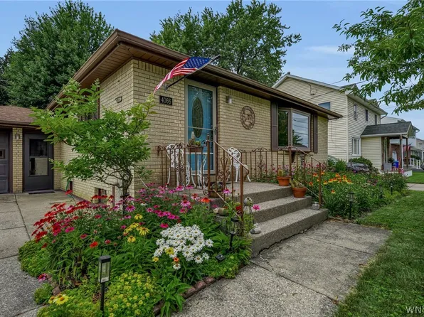4066 Bond St, Buffalo, NY 14219