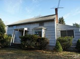 325 W Cedar St, Norwalk, CT 06854