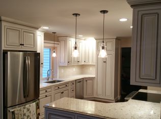 49 Hunter Ave, North Babylon, NY 11703