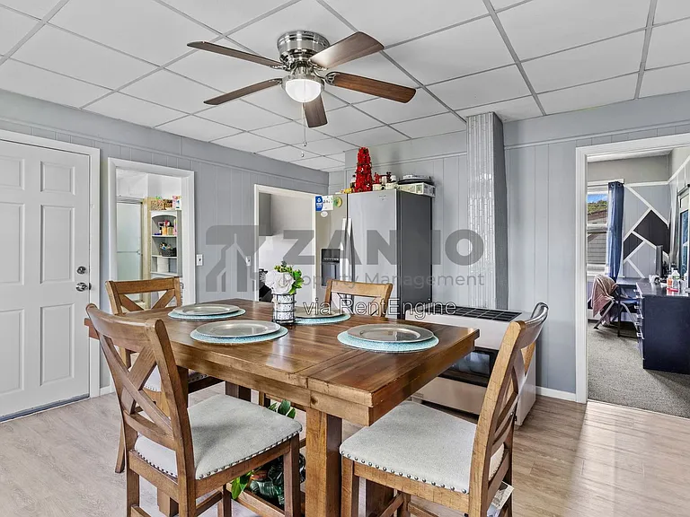 121 Farmington Ave #3 — Photo 9