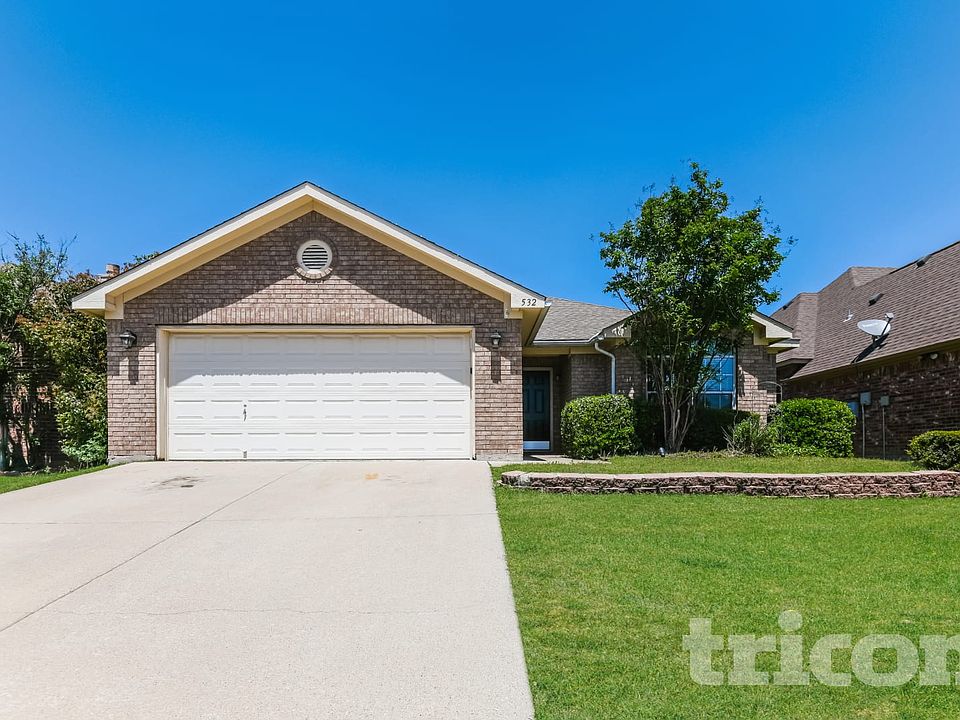 1st image of 532 Caravan Dr