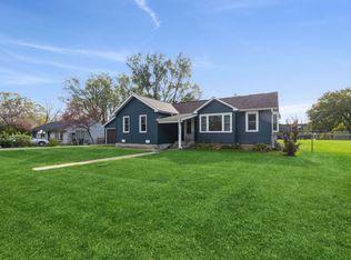 7409 Macarthur Ave, Wonder Lake, IL 60097