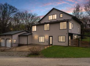 302 Coffee St E, Lanesboro, MN 55949