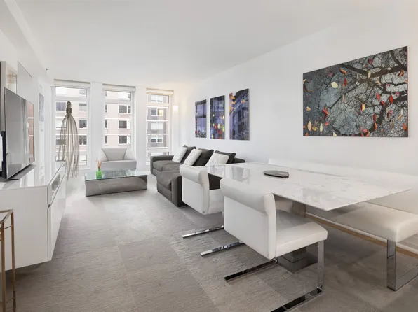 205 East 85th Street image 1 of 12