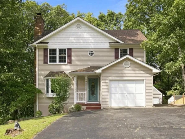11830 Rutherford Dr, Fredericksburg, VA 22407