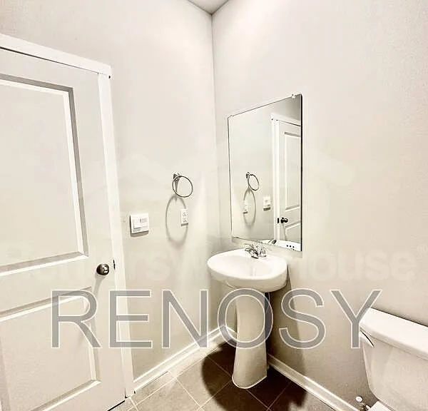 2310 SW Plaza Pkwy — Photo 12