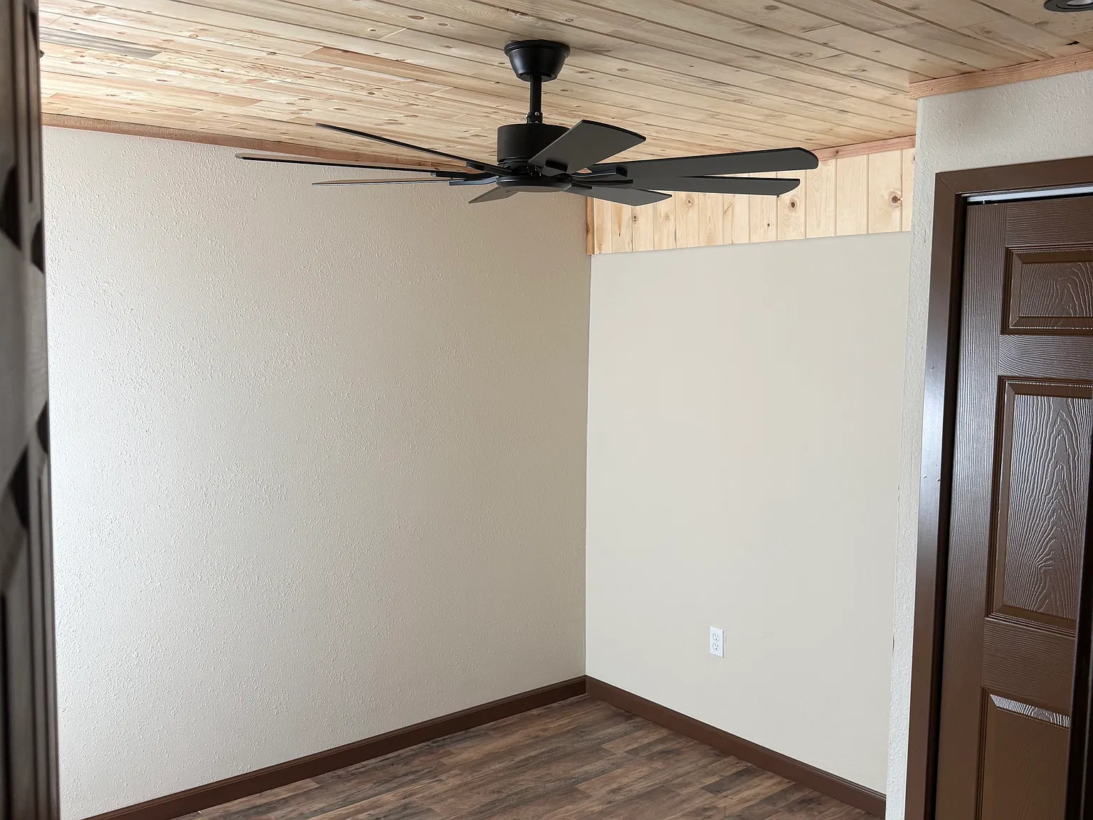 2 bed, 650 sqft, $1,500 — Photo 4