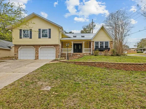 1100 Phyllis Ave, Niceville, FL 32578
