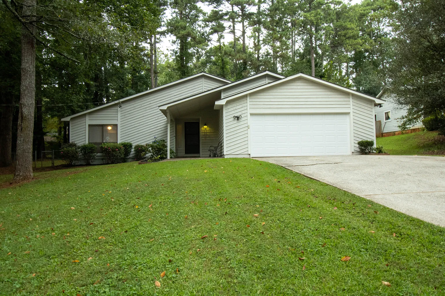 1611 Silva Fox Ct photo 1