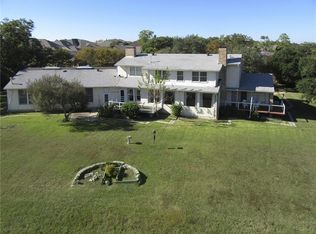 2314 Royal Crest Cir, Garland, TX 75043