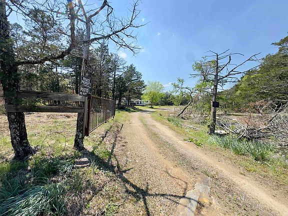 3rd image of 703 Old Dolph Rd