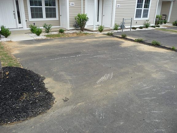 4th image of 530 Pin Oak Dr NW