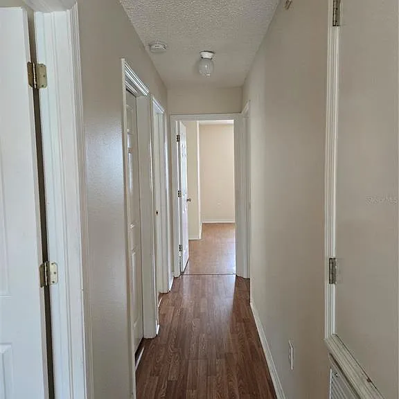 728 Burlwood St — Photo 16