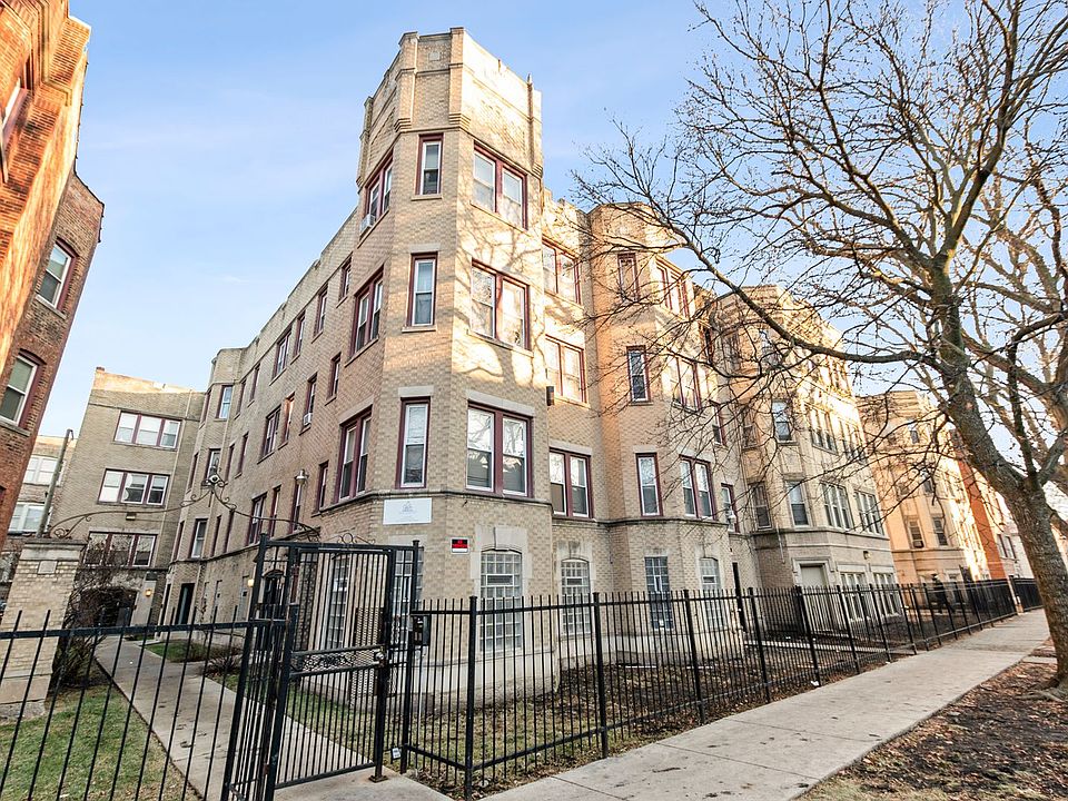 1st image of 8139-8145 S Maryland Ave #8145-1S