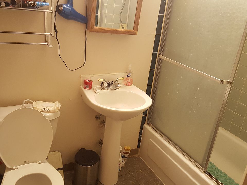 2nd image of 43 E 14th Ave APT H