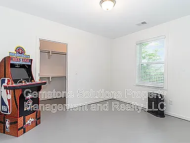 6343 Wildwood Dr — Photo 12