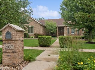 2037 Bartram Rd, North Aurora, IL 60542