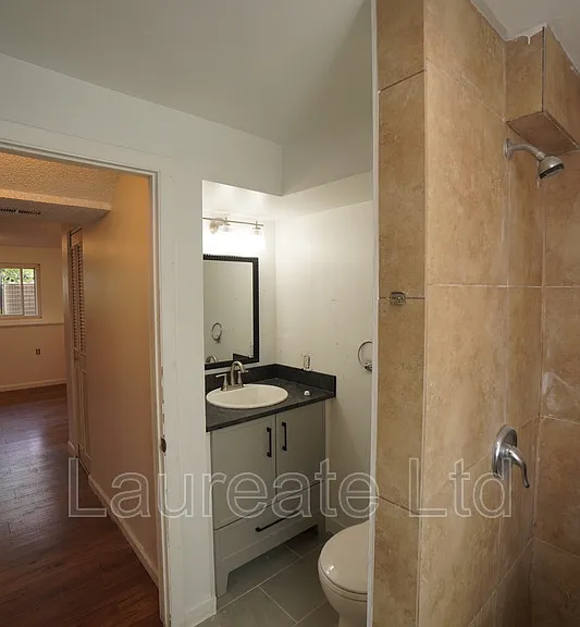 11536 E Center Dr — Photo 11