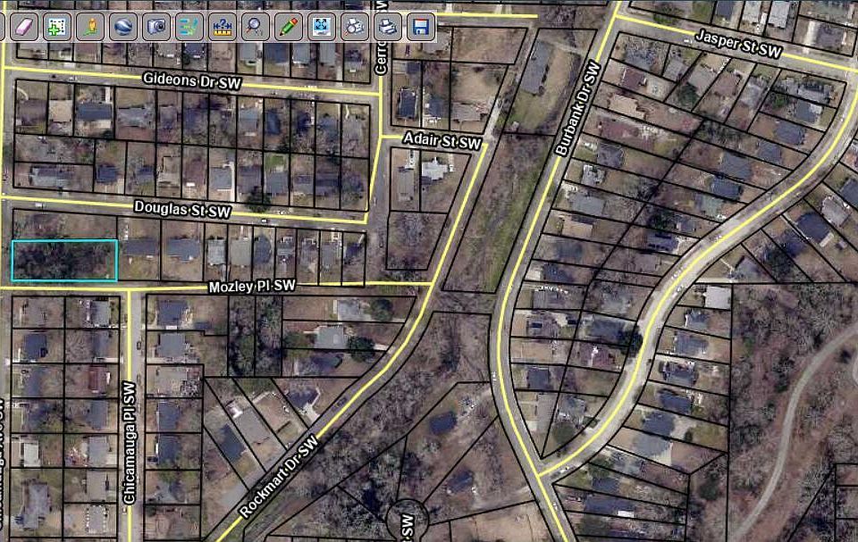 2nd image of 0 Chicamauga Ave SW
