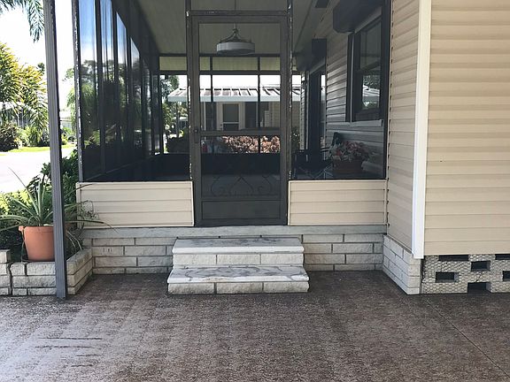 5th image of 60 Sunset Cir