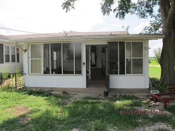 3rd image of 210 Jack Gibson Ln