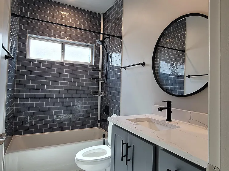 909 Cobalt Hill Ave — Photo 12