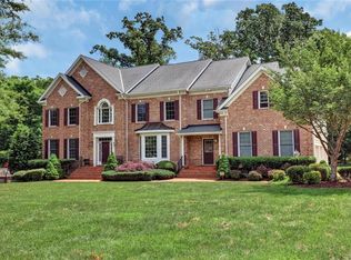 2907 Calcutt Dr, Midlothian, VA 23113