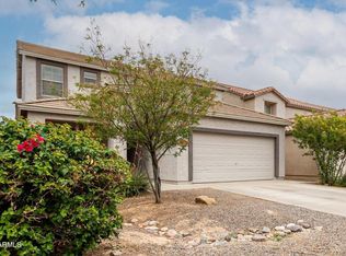 41678 N Salix Dr, San Tan Valley, AZ 85140