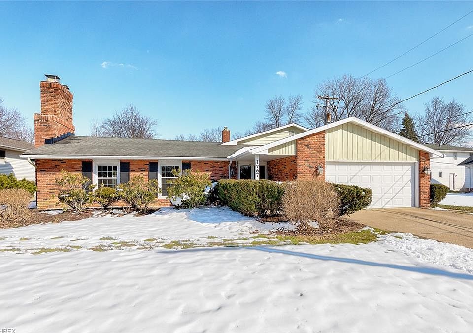 1st image of 1767 Larkspur Dr