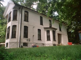 316 Dry St, Alton, IL 62002