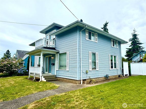 2nd image of 2323 E Street