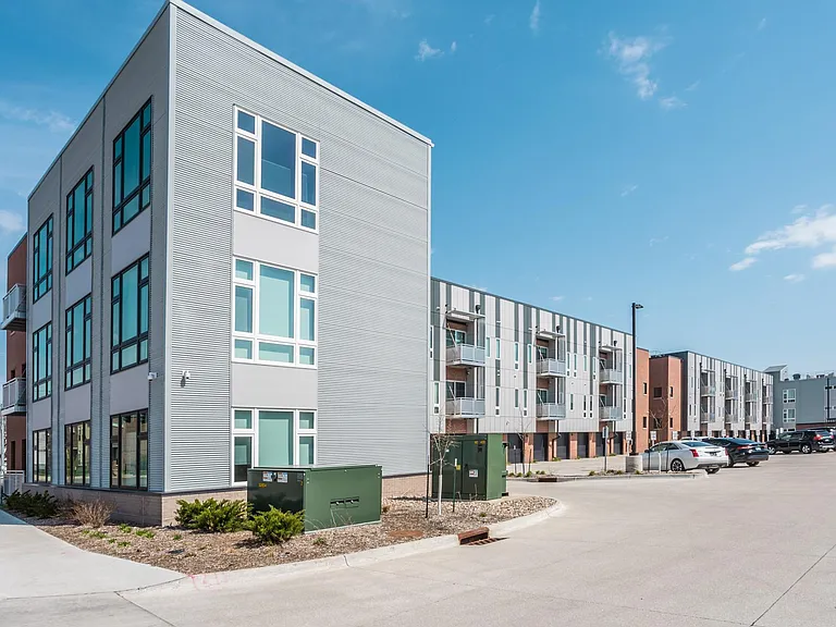 400 SW 7th St #206 — Photo 16