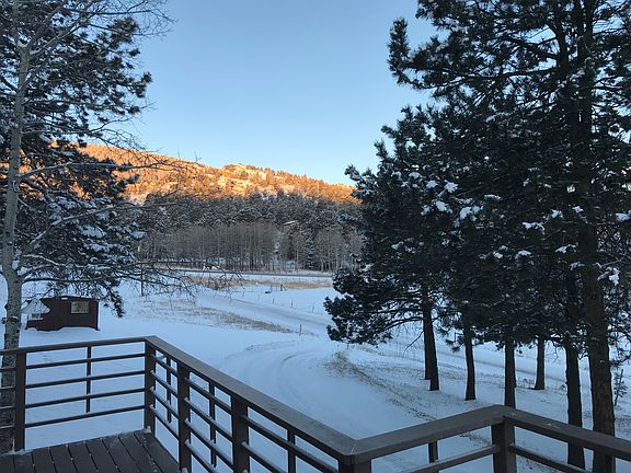 Evergreen Mountain view