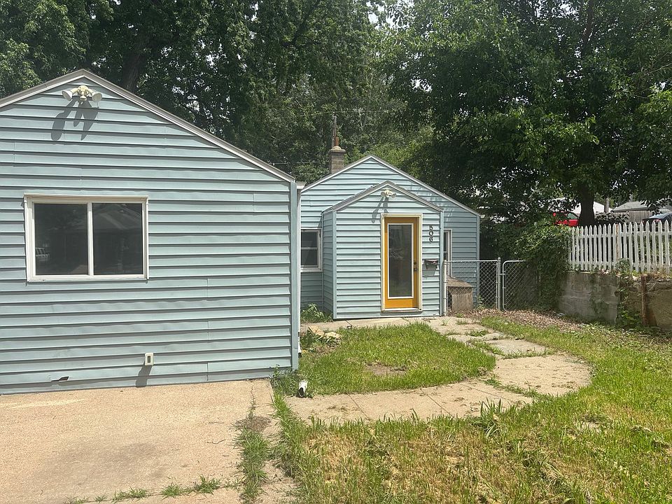 1st image of 506 N French Ave