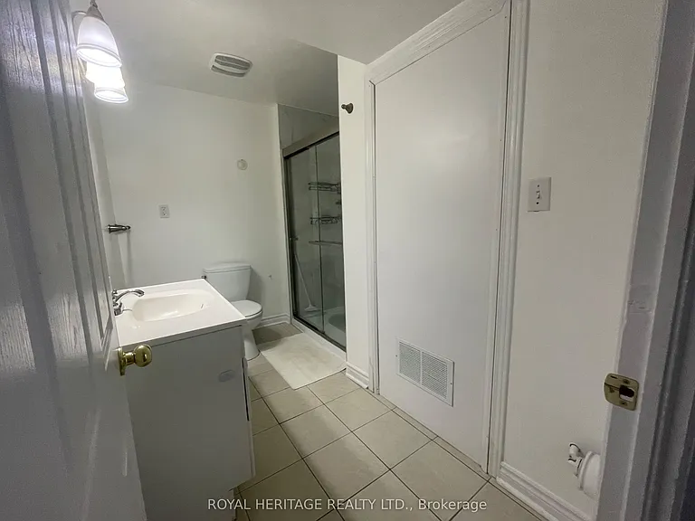 1633 Marshcourt Dr #BASEMENT — Photo 15