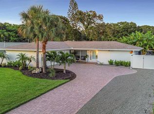 2131 Sarazen Dr, Dunedin, FL 34698