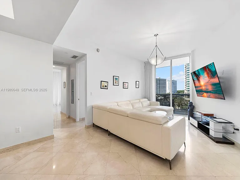 15901 Collins Ave #405 — Photo 5