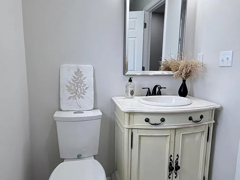 510 Hamilton St — Photo 22