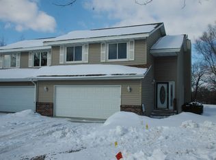 3809 Deercliff Ct, Eagan, MN 55123