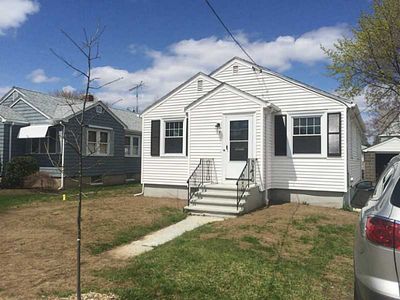 95 Mink Rd, Providence, RI, 02908