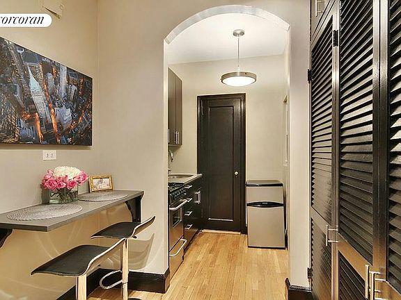 2nd image of 523 E 84th St APT 1B